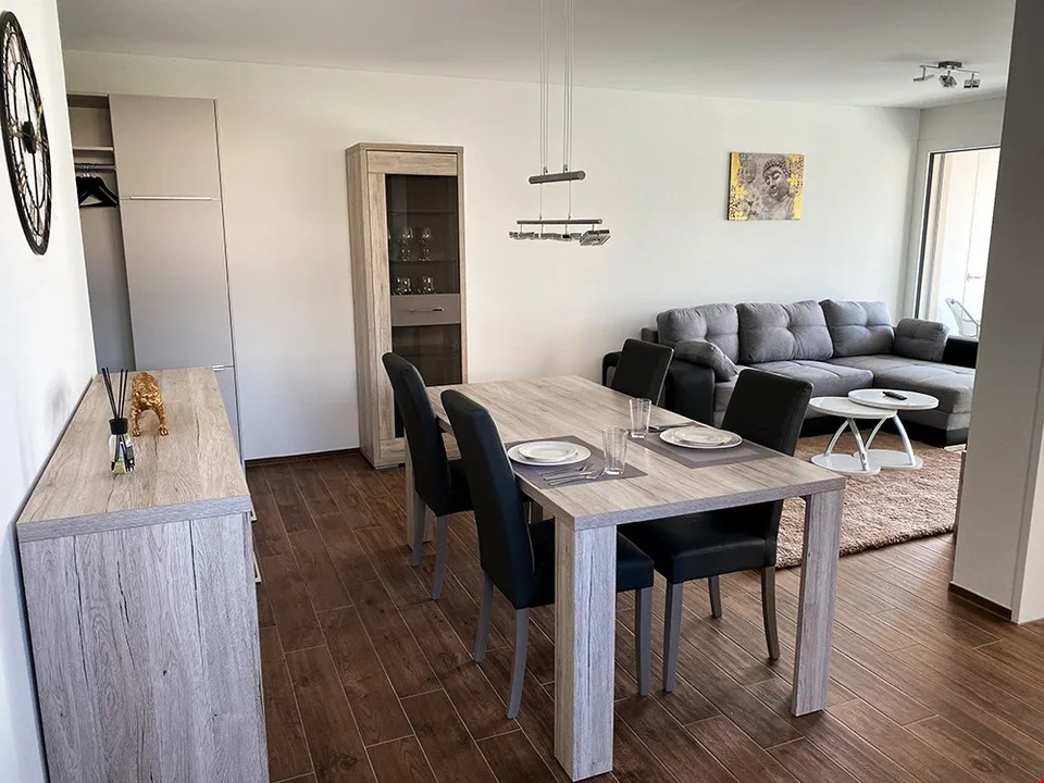 Möblierte Wohnung mit Fitness & Wellnessraum & Pool inklusive