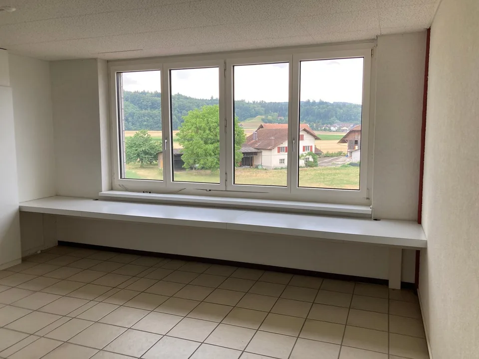 Gewerbe- & Atelierräume zur Miete am Heckenweg 29 in Aarberg – Foto 16 von 28