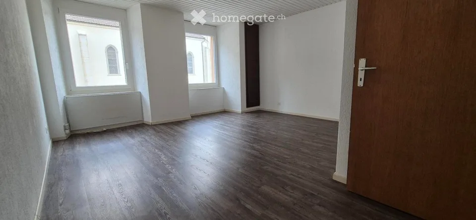 4.5 pièces, 120 m² à louer 1075 Fr + 135 Fr charge