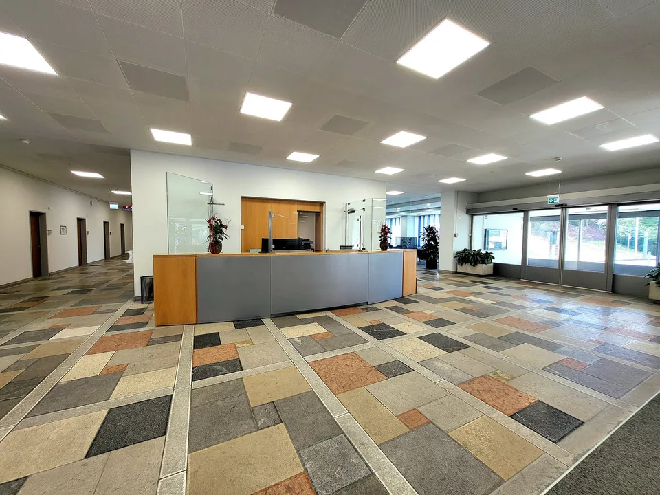 Modern office space in the center of Rüti – photo 17 of 19