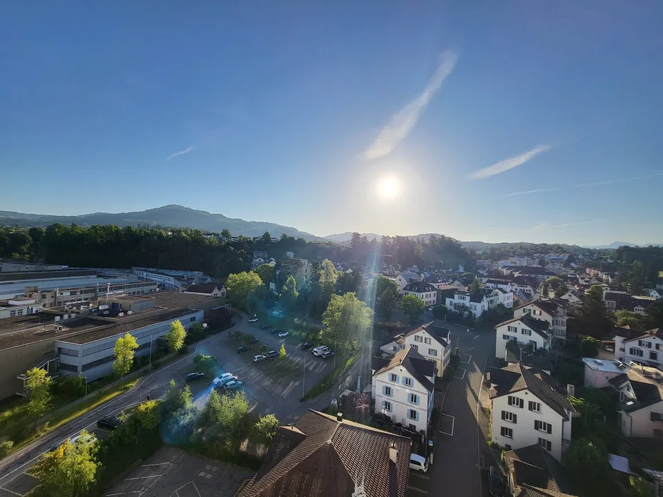 Spazi ufficio moderni nel centro di Rüti