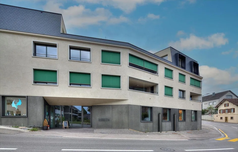 Commercial space on the ground floor for services, sales or office! – photo 7 of 8