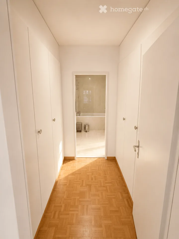 Prächtige 5.5-Zimmer-Wohnung mit Grünblick und Pool – Blühendes Apartment in Genf