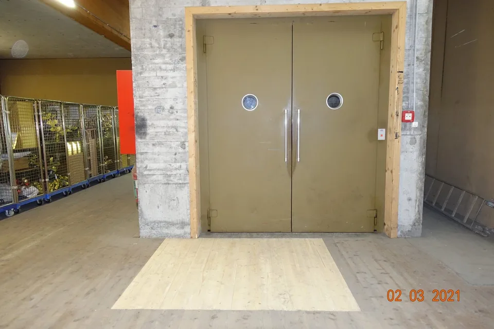 792 m2 d'espace de stockage abordable au 1er étage, 200 kg/m2