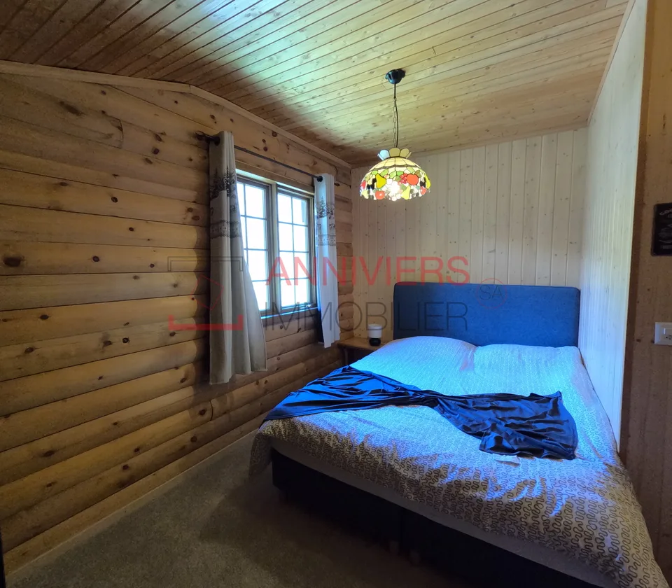 Magnifique chalet canadien à Mission, pour les amoureux de la nature – photo 13 sur 30