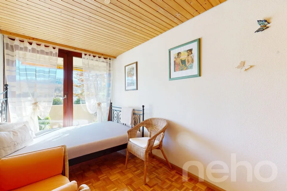 Light-flooded 5.5-room apartment with sunny balcony – photo 18 of 21