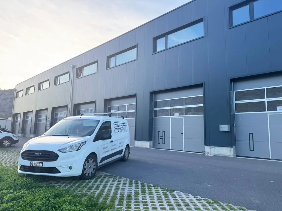Espace commercial moderne à Vétroz - Opportunité d'investissement de premier ordre