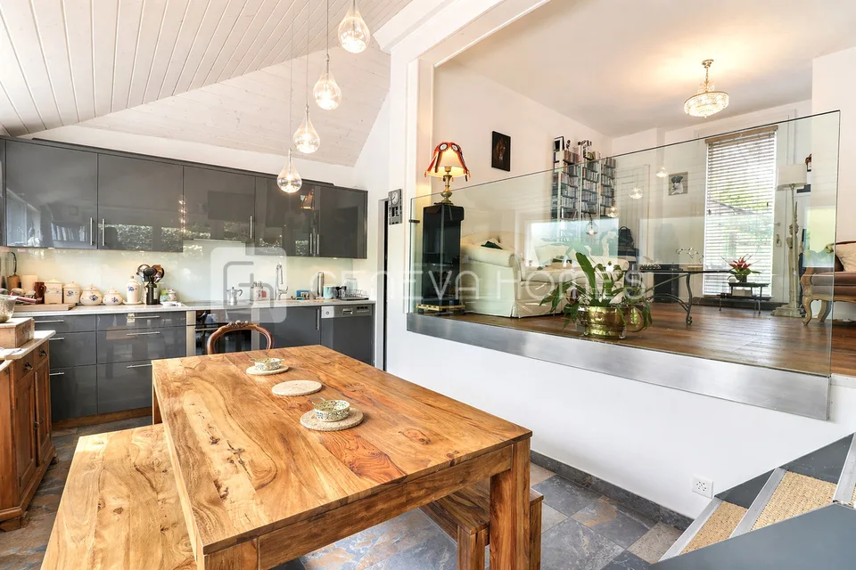 Maison atypique pleine de charme à Chêne-Bougeries