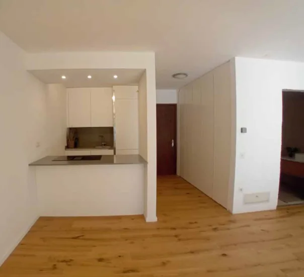 Vendesi elegante appartamento di 1.5 locali a Ascona