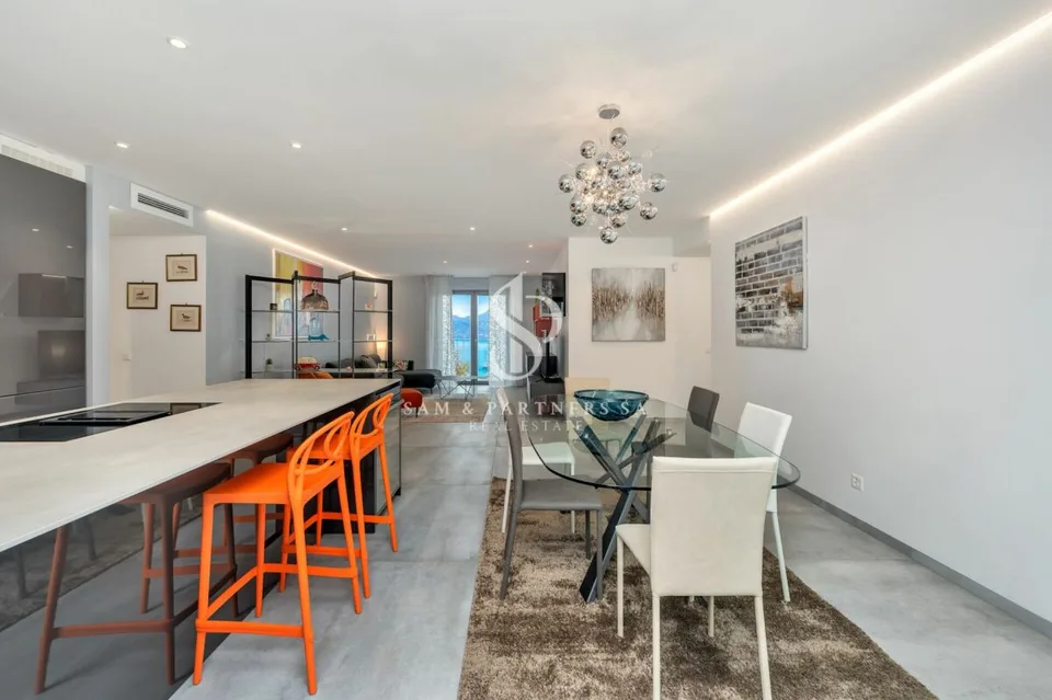 Appartamento con vista lago arredato copia