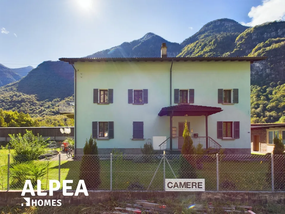 Condominio con giardino paradisiaco e ulteriori bungalow