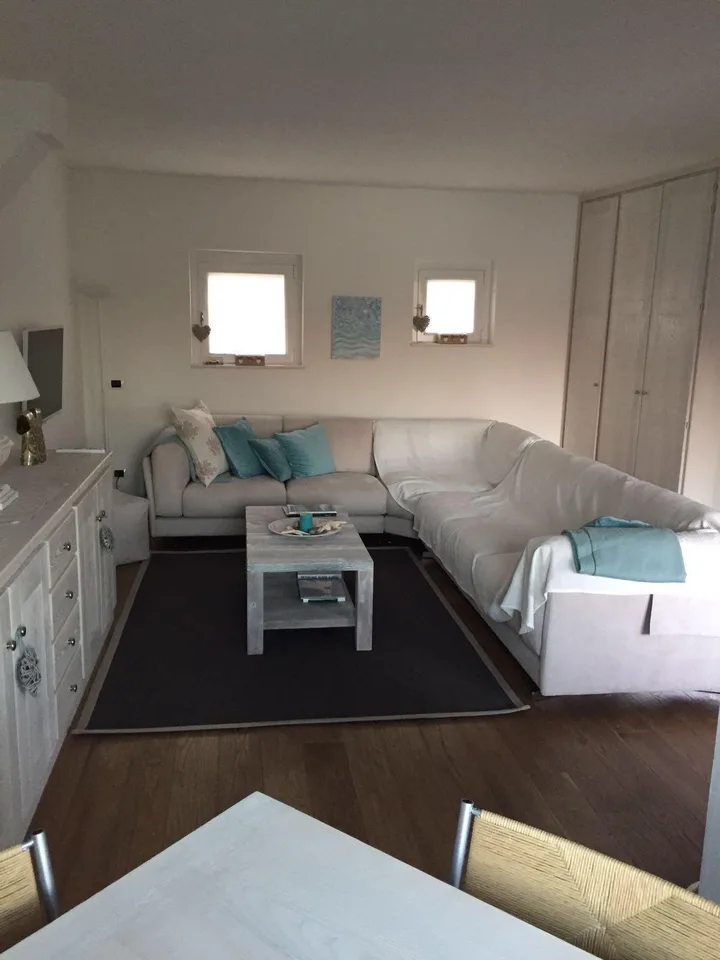 PORTO CERVO (SARDIGNE) : APPARTMENT ÉLÉGANT DE 2,5 PIÈCES À VENDRE