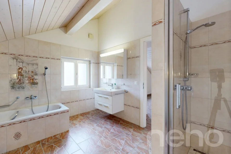 Spacieux duplex rénové de 160 m² au c?ur du village de Riddes – photo 15 sur 19