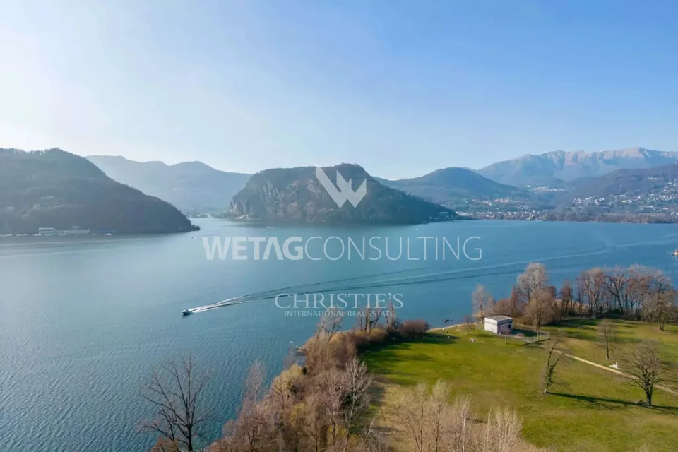 Lugano-Figino: Elegante Villa mit traumhafter Aussicht auf den Luganersee & Indoor-Pool zu verkaufen – Foto 12 von 12