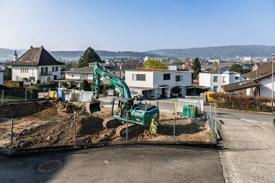 WOHNGENUSS AN ERHÖHTER LAGE Neues 5 ½ Zi-DEFHs (A) in Wohlen – Foto 8 von 9