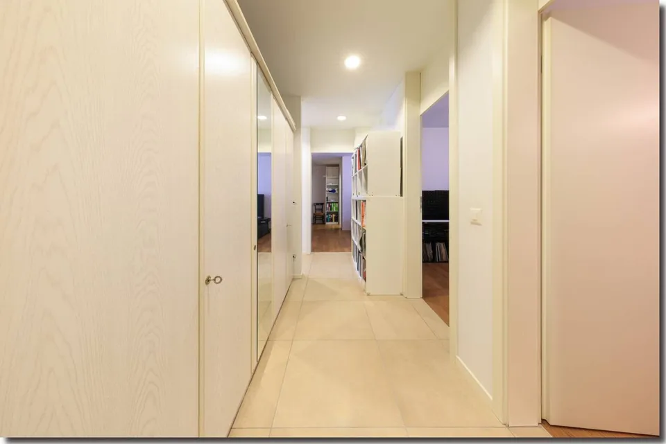 Moderno ed elegante appartamento di 4 locali con terrazza orientata a sud – Foto 10 von 18