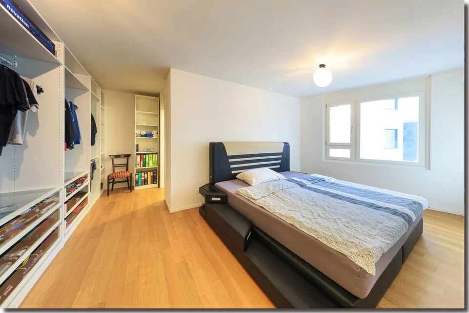 Moderno ed elegante appartamento di 4 locali con terrazza orientata a sud – Foto 13 von 18