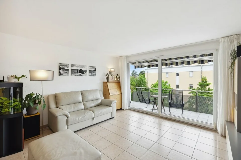 Helles 4.5-Zimmer-Wohnung mit 106 m2 und Balkon