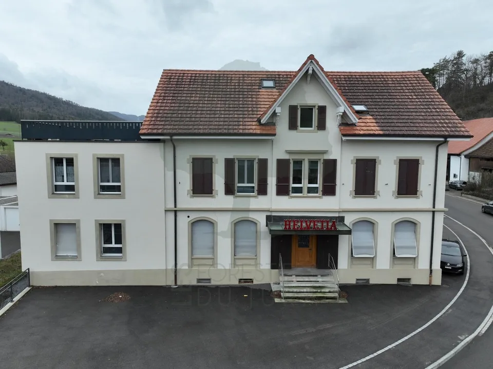 Meraviglioso edificio locativo di 5 appartamenti a Vicques