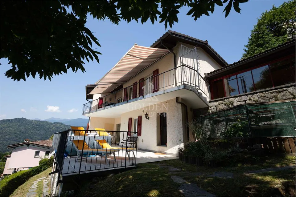 Cadro - Elegante casa unifamiliare con terrazze panoramiche e grande g