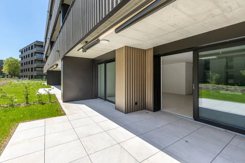 Magnifique appartement de 3,5 pièces au rez-de-chaussée avec terrasse
