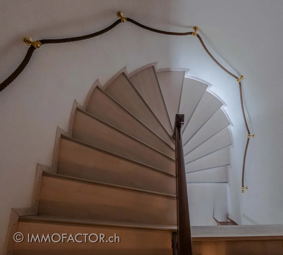 Casa accogliente con charme di edificio antico, molto spazio & balcone soleggiato – foto 8 di 17