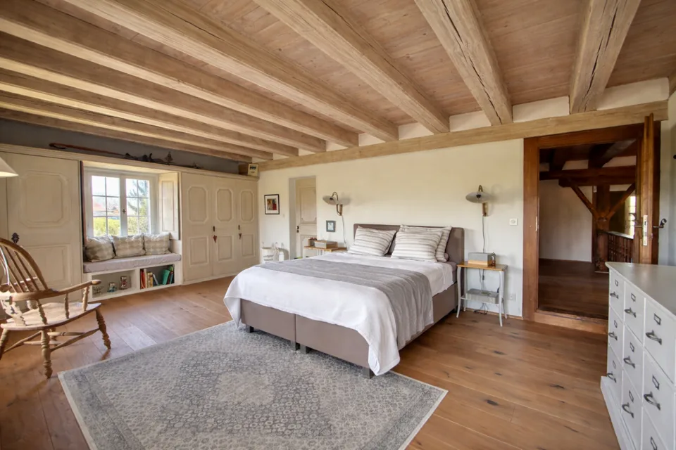 8.5-Zimmer-Landhaus mit Oekonomiegebäude: Eine Oase mit Charme, Seele und Geschichte! – Foto 7 von 15