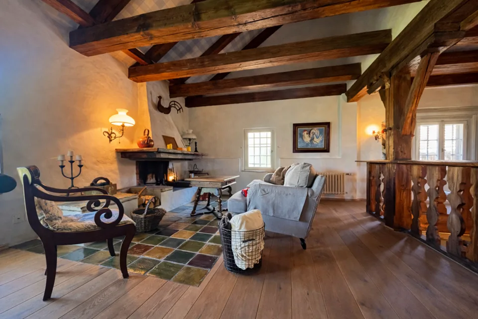 8.5-Zimmer-Landhaus mit Oekonomiegebäude: Eine Oase mit Charme, Seele und Geschichte! – Foto 6 von 15