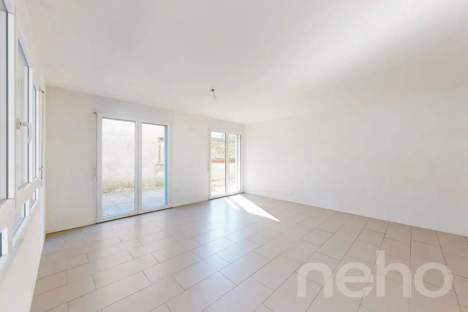 Superb 5.5 rooms with terrace in the center of Crassier – photo 12 of 19