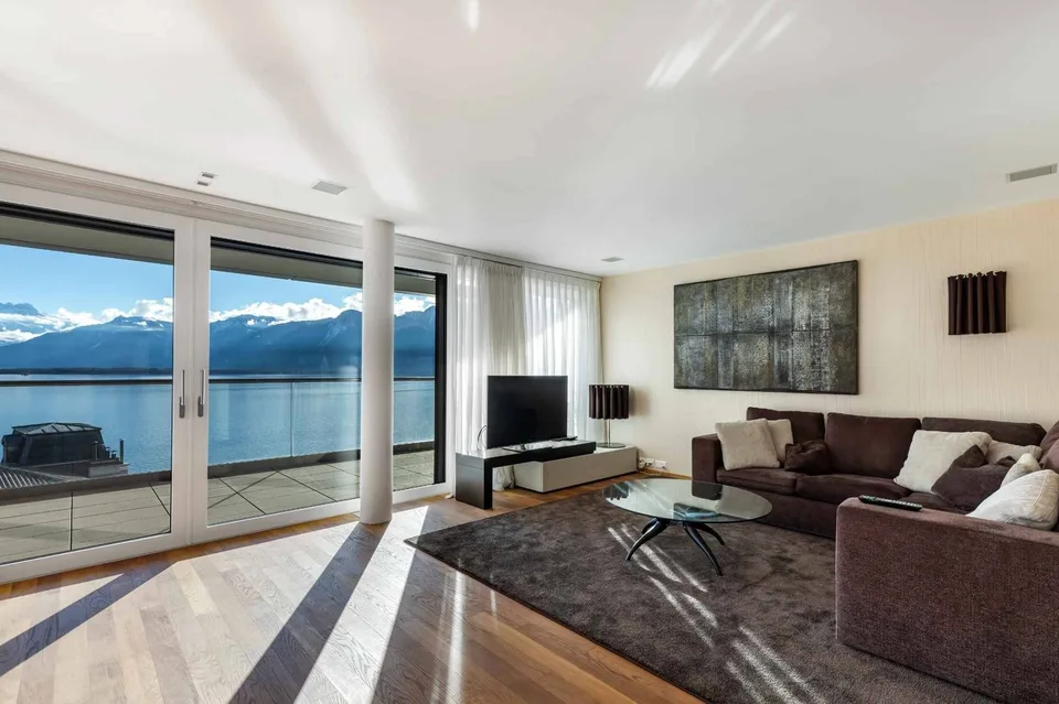 Mit Blick auf den Genfersee, Wohnung mit hohem Standard und Panoramablick