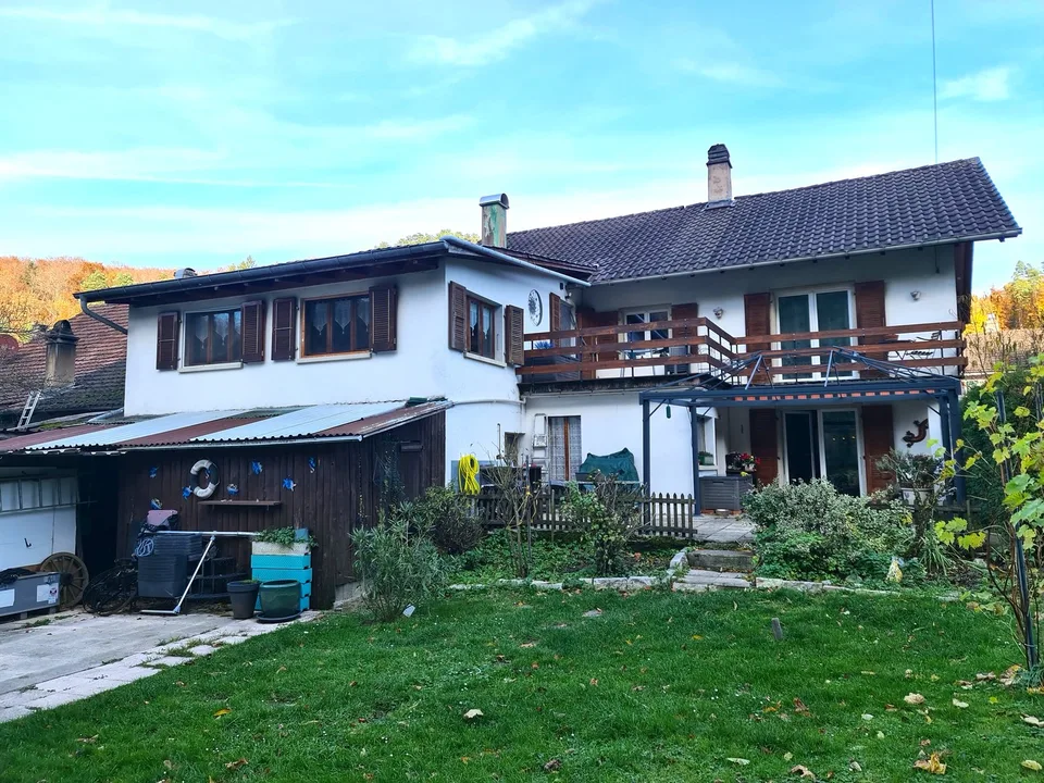 Grande maison familiale atypique de 7,5 pièces