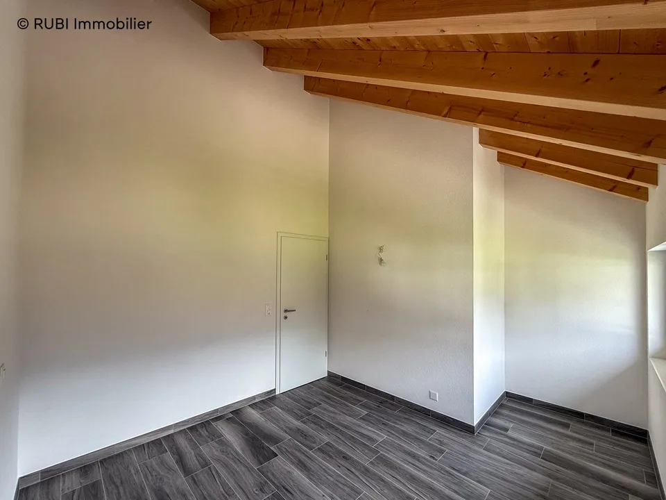 RESERVÉE - Charmantes Neubau-Duplexwohnung in Riddes mit Rasenfläche – Foto 6 von 12