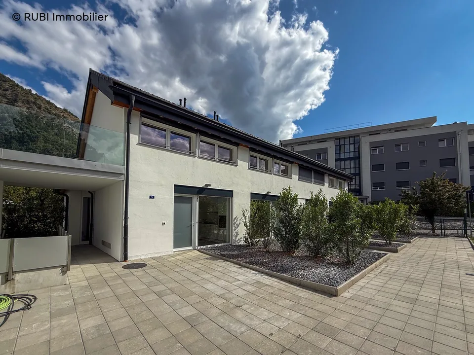 RESERVÉE - Charmantes Neubau-Duplexwohnung in Riddes mit Rasenfläche – Foto 10 von 12