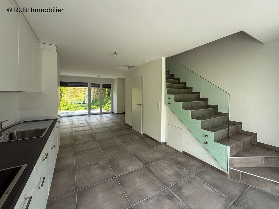 RISERVATO - Incantevole duplex nuovo a Riddes con prato