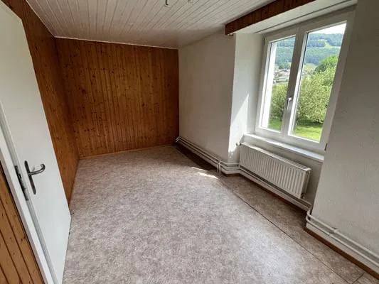 Grande edificio da ristrutturare, composto da 2 appartamenti con 5,5 locali – foto 28 di 30