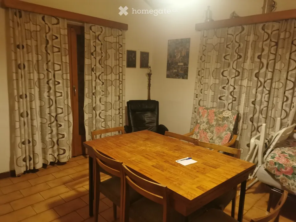 Verkauf einzigartiges Einfamilienhaus mit Garten in Olivone