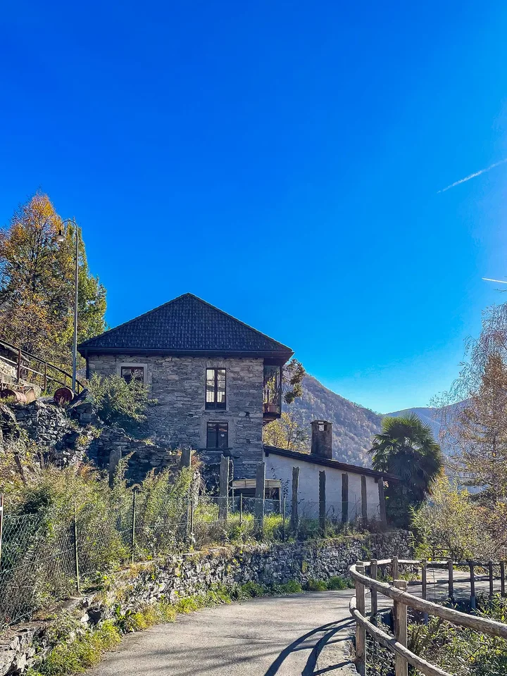 Casa Tipica Ticinese con giardino - Typisches Tessiner Haus mit Ga... – foto 28 di 30