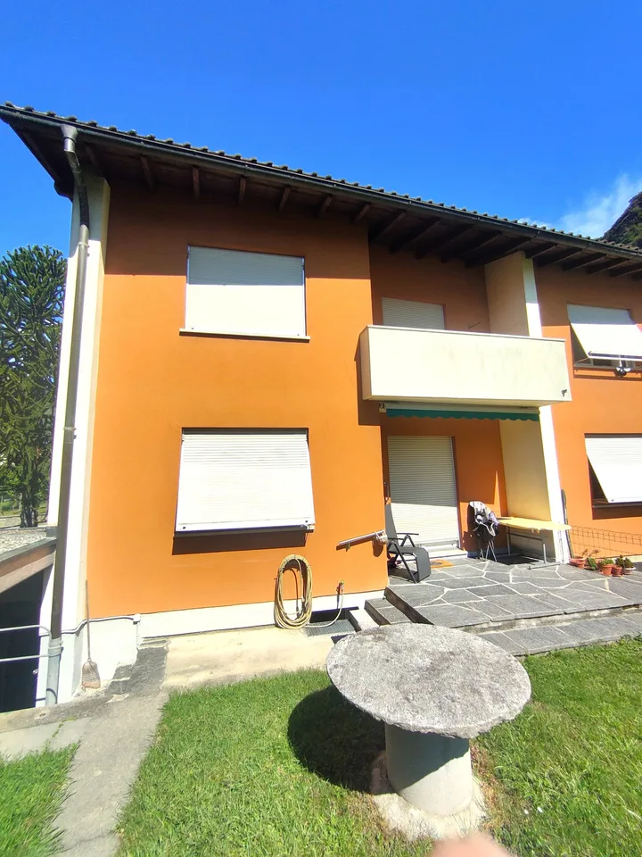 Einfamilienhaus in erster Reihe in Biasca