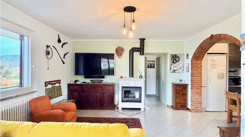 Wunderschöne Wohnung mit sehr gepflegtem Garten in einer ruhigen Lage