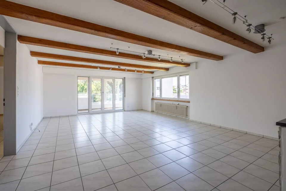 Appartamento di 4,5 locali con balcone a vetri in posizione attraente a Horn – foto 11 di 12
