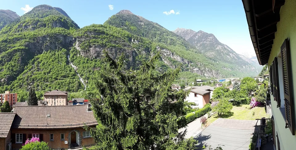 Casa bifamiliare, posizione residenziale soleggiata – foto 7 di 7