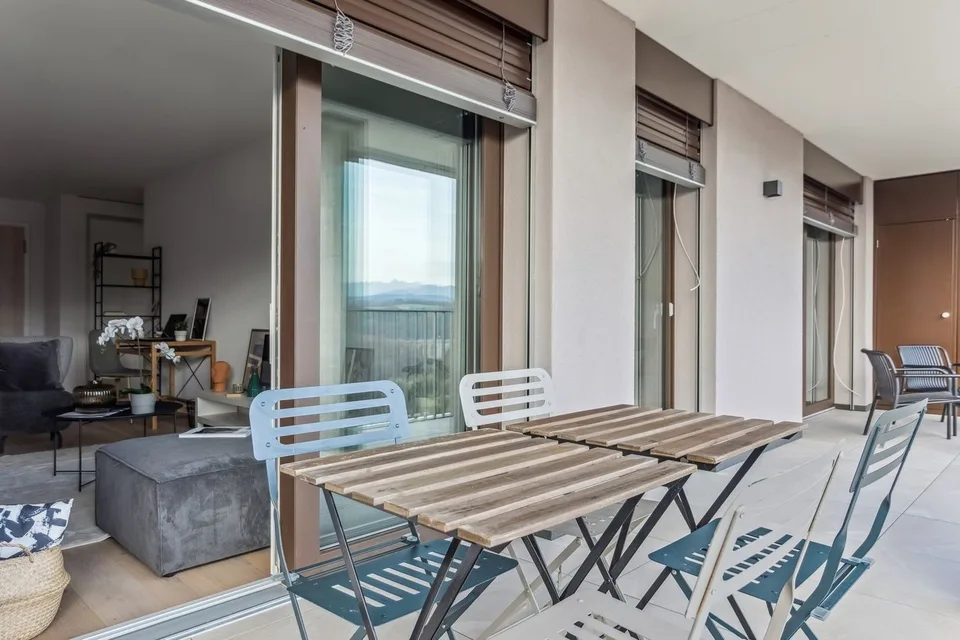 Exceptionnel appartement neuf de 5.5 pièces avec vue dégagée – Foto 33 von 37