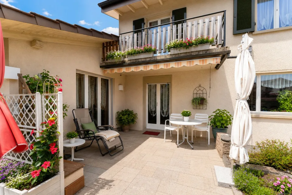 Maison de deux familles charmante de 6,5 pièces dans un quartier calme à Rupperswil
