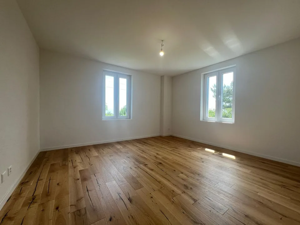 Triplex nuovo di 4,5 locali / 3 camere da letto / 2 bagni / Balcone / Giardino privato – foto 6 di 13