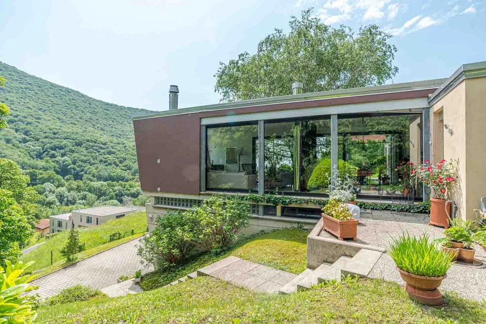 MENDRISIO-SALORINO "VILLA DELLE QUATTRO STAGIONI" devient MENDRISIO-SALORINO "VILLA DES QUATRE SAISONS" – photo 12 sur 13