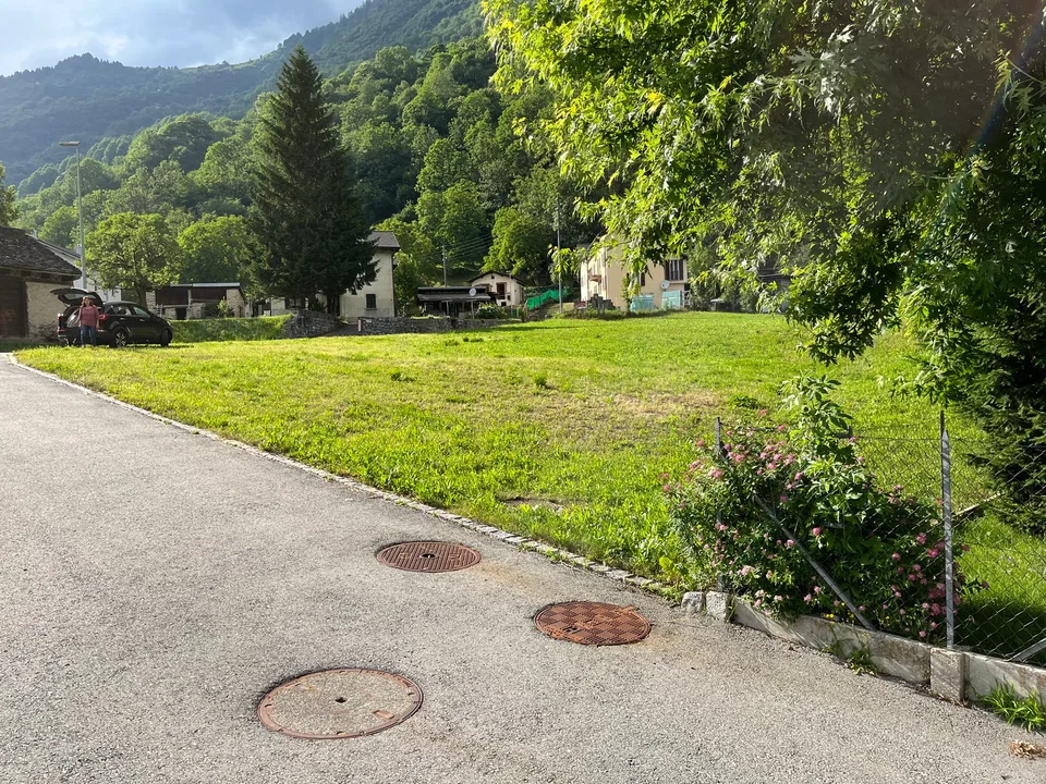 Terreno edificabile a Olivone