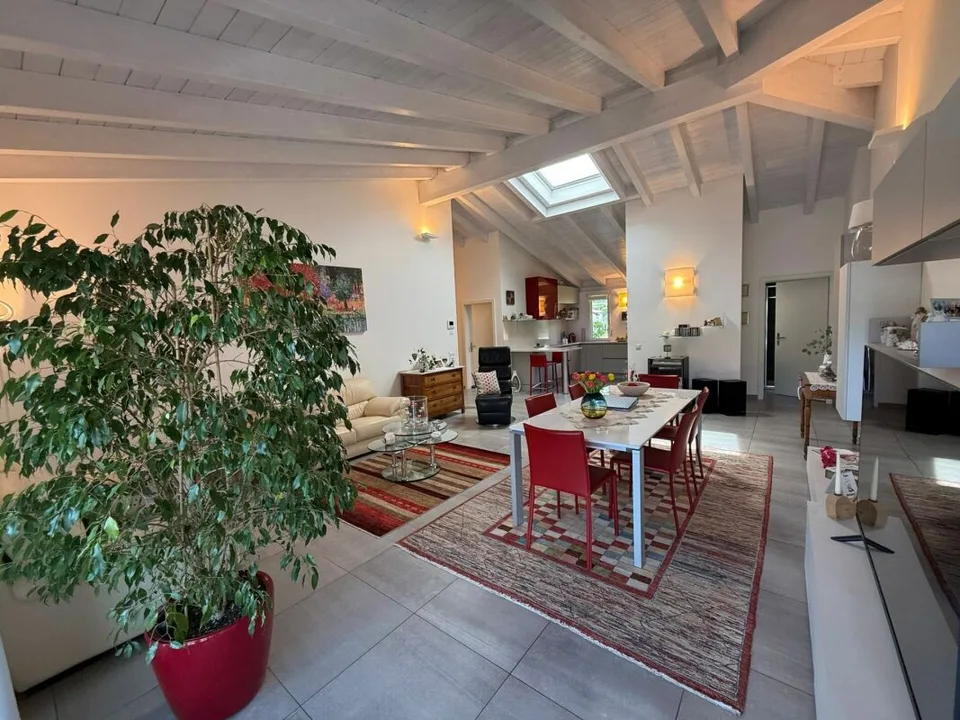Geräumige Wohnung mit privater Garage