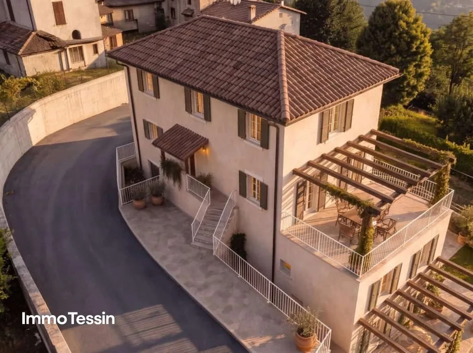 Neues & exklusives 8 Zimmer Haus mit wunderschöner Weitsicht in die Tessiner Bergwelt nähe Lugano