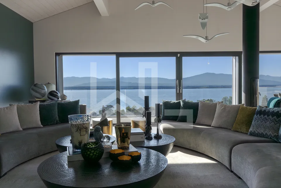 Propriété contemporaine d'exception - Vue panoramique lac