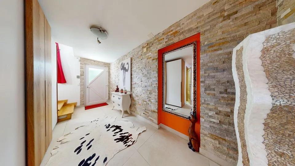 Villa für Familie mit Pool und Poolhaus in Payerne! – Foto 8 von 13